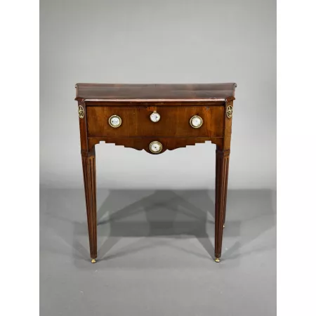 Zabytkowe damskie biurko w stylu Ludwik XVI Francja